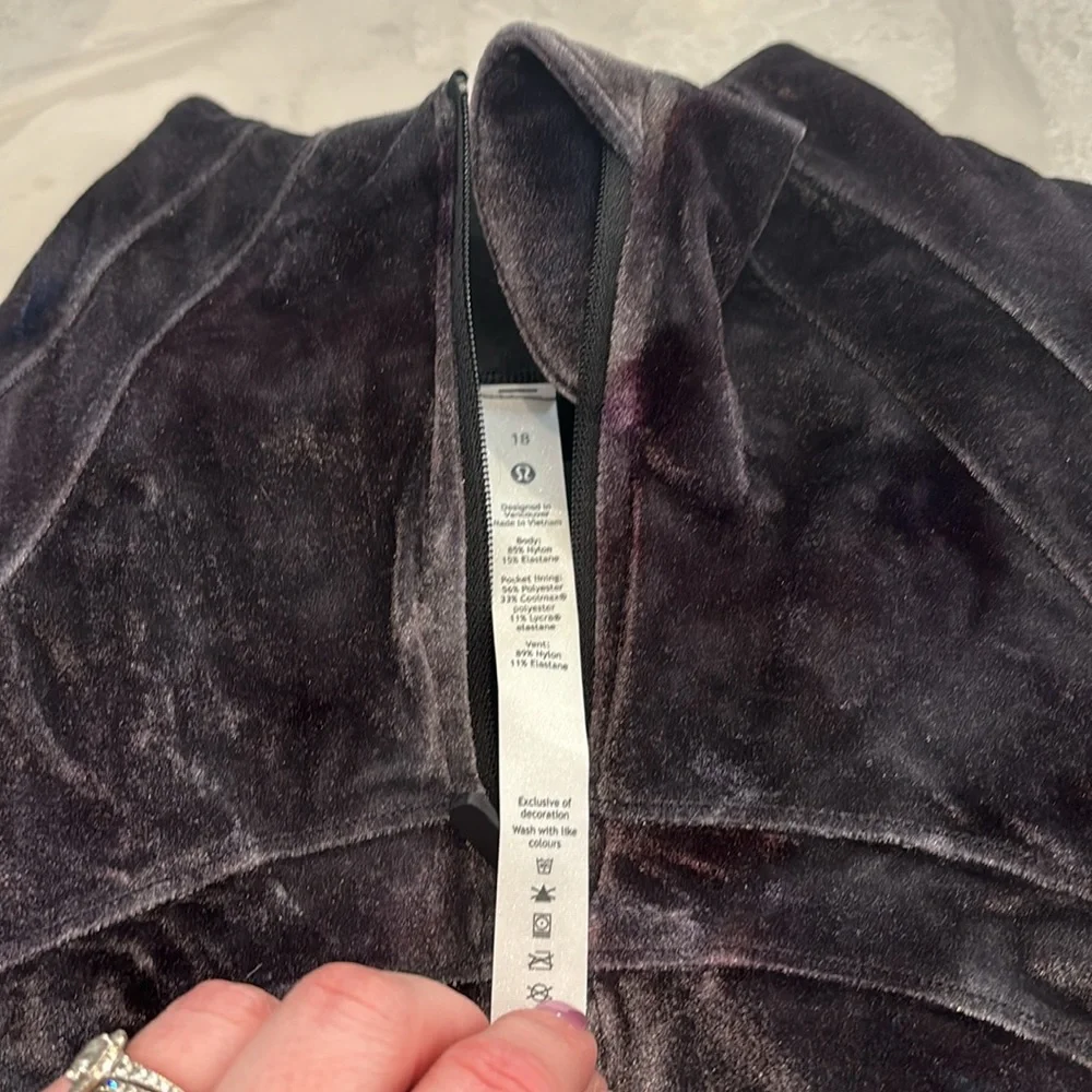 New without tags velvet lululemon zip up - Picture 3 of 7